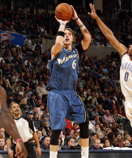 巨大影响 巨大影响